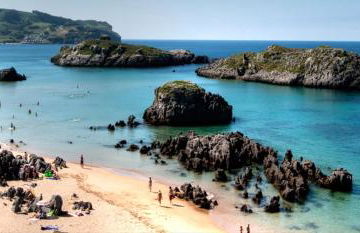 Casita con patio y piscina entre el mar y montañas - Foto 19