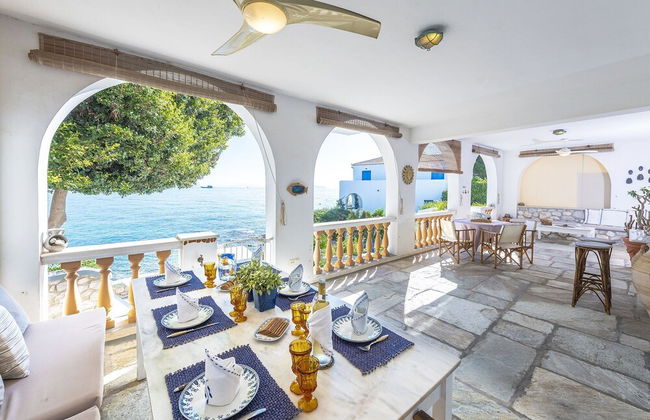 Beachfront Spetses Spectacular Fully Equipped Traditional Villa Families,groups - Photo 22