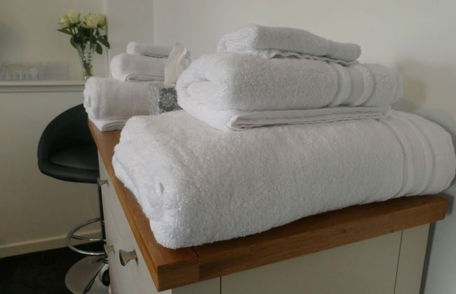 Riverside Apartments - Photo 4