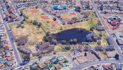 Private Pool Retreat Steps from Album Park - Foto 2