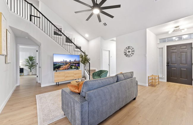 Remote Work Friendly King Beds Fast Wifi 3BR - Foto 28