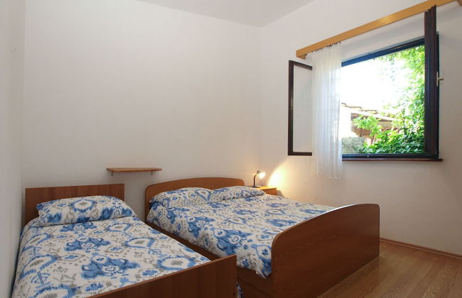 Apartment 1907 - Photo 4