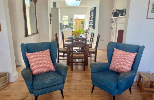 The Moorings - Just a few metres from the sea! - Photo 13