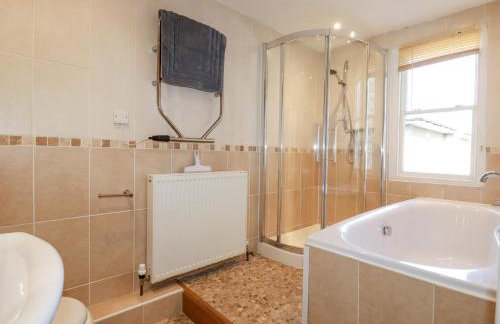 2 Bell Tower - Foto 18