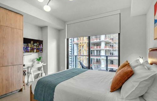 Brand New Luxury Studio at The Crosby Downtown MIA - Foto 8
