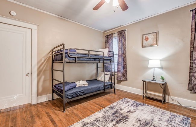 Bluemoon Bungalow 2 Units - Photo 1