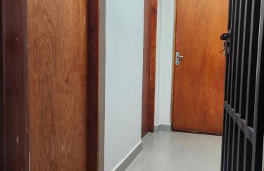 Sobrado novo e lindo com piscina - Foto 7