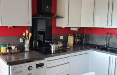 Appartement proche centre-ville, parking gratuit - Foto 5