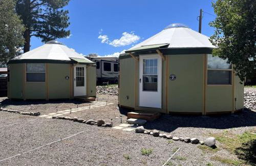 Lodgepole Yurt at Aspen Ridge Cabins - Foto 13