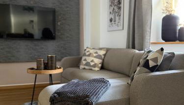 Wohnzeit by Zirwick Apartment - Photo 3