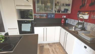 Maison de famille 4-6 personnes à 5 min du Futuroscope - Foto 2