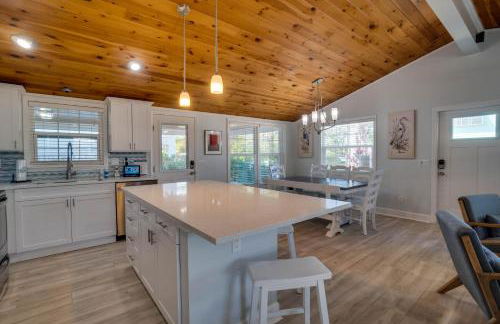 1 Min Walk to Beach and Private Heated Pool and Spa - Foto 10