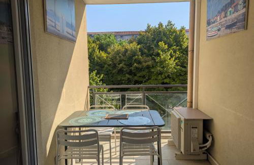 F2 garage box WiFi terasse clim Gare Fac Eco Richter - Photo 9