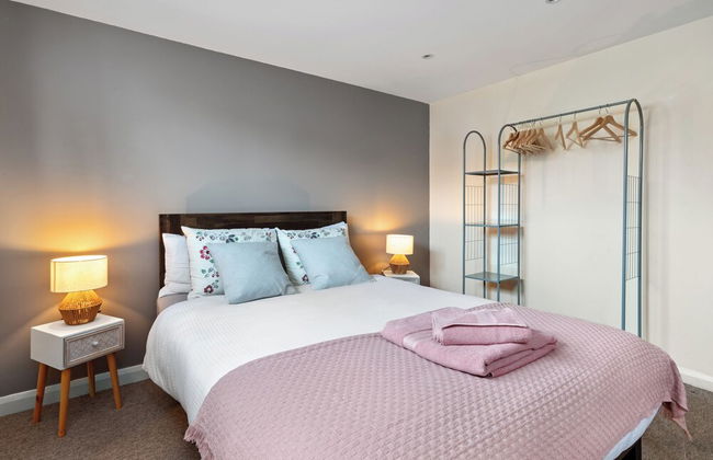 Charming 3-bed Apartment in Haverfordwest - Foto 8