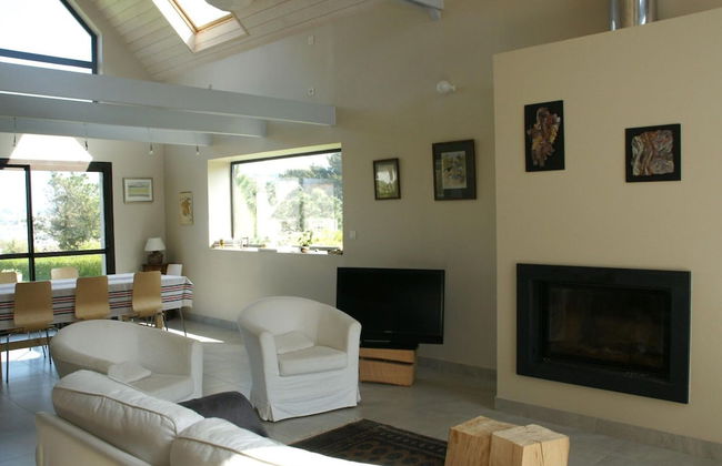 Nice Villa With Magnificent View in Plougasnou - Photo 12