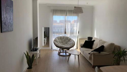 Apartamento Anida junto a la estación de tren - Foto 1