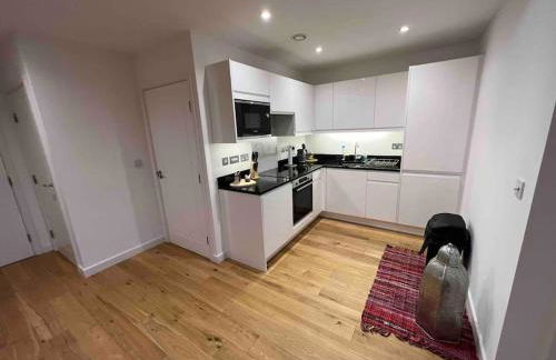BeeStay - Cosy 1 bed flat in the heart of Cheadle Hulme - Photo 27