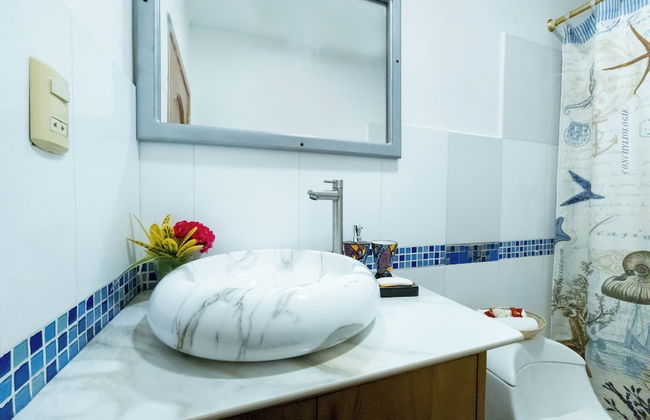 Galapagos and Beyond - Photo 17