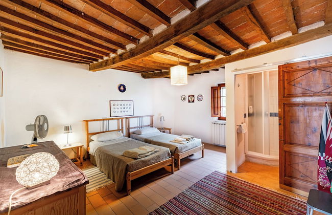 Amazing Villa Near The Lake With Pool - Foto 8