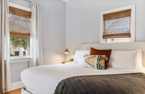 Spacious and Quiet One Block off King Street - Foto 20