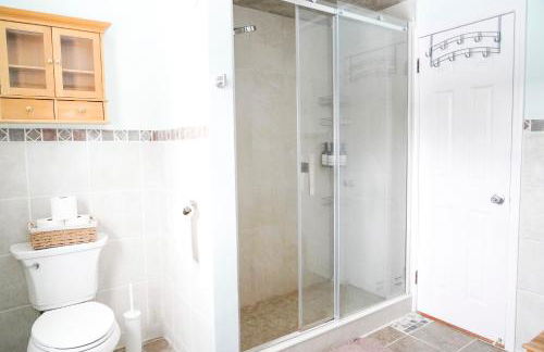 Family River Valley Retreat with Fireplace - Foto 23