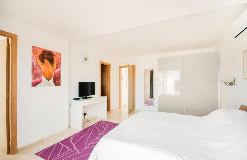 Beach Villa Costanera in Marbella - Photo 23