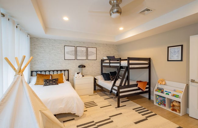 Spacious 6BR Beach Home With Elevator Decks - Ideal for Family Holidays Winter Escapes - Foto 36