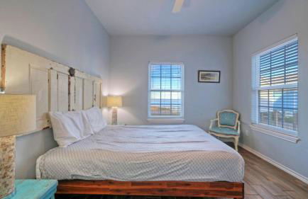 Group Getaway w/ Pool, Boat Dock 2 Homes Laguna Village Retreat by Avantstay - Foto 138