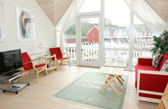 Quaint Holiday Home in Hasle near Sea - Photo 14