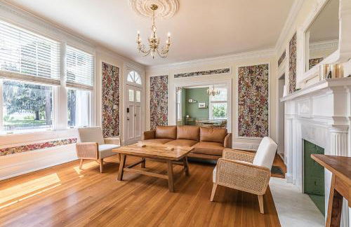 Historic Home Overlooking the Beaufort River Located on Bay St - Sleeps 10 - Foto 8