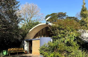 Casa Histórica de Sérgio Ferro - Arquitetura Moderna - Foto 13