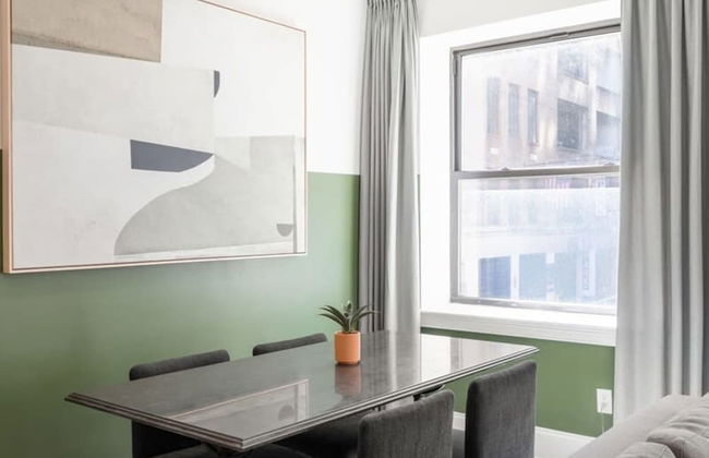 Sosuite Corner 1BR Apt w W D Desk - Photo 31