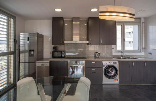 Av d'Eduard Maristany, 13 - Foto 18