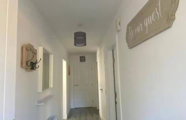 Beautiful Riverside Holiday Home - Foto 11