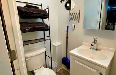 Cozy Container in Devore Heights, California, for Glamping Getaways on Route 66 - Foto 3