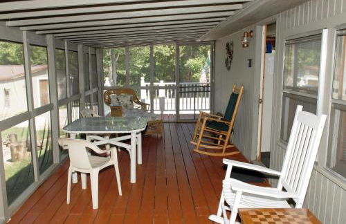 serenity cabins - Photo 21