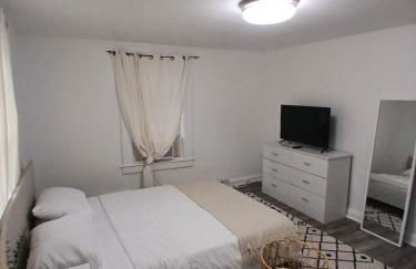 Monthly Stays - 2BR Apt in Bloomfield - 8 Min Walk from NJ Transit - Foto 15