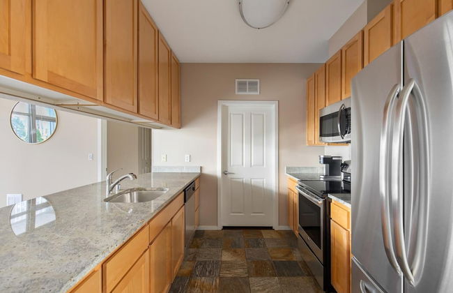 Bellevue Sophisticated 2BD 2BA Apartment - Foto 15