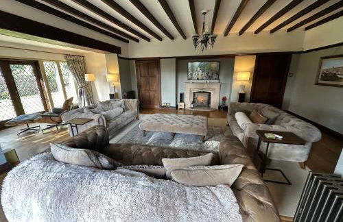 Greenacres Hall - Photo 13