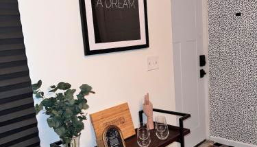 2BR Stay for Crews & Families - Foto 2