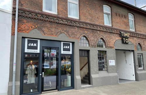 Apartment Factory - Photo 26