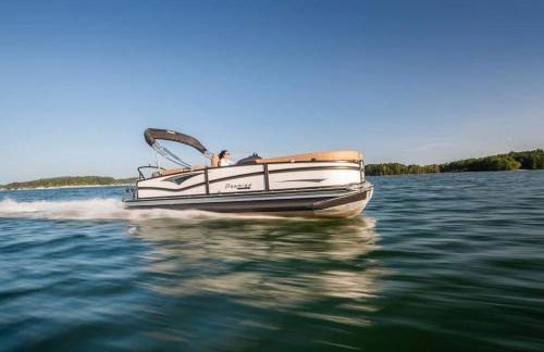 Candlewood Lake -Family Getaway, Lakefront 3775 sqft Home - Foto 19