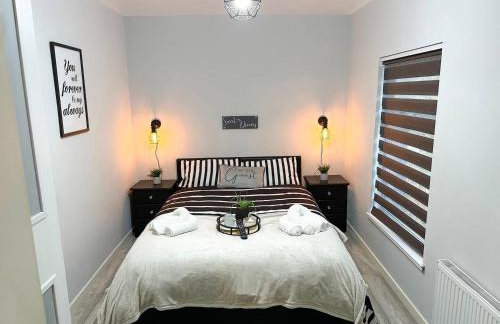 On Trend 3 Bedroom Home In Maerdy near Attractions - Foto 24