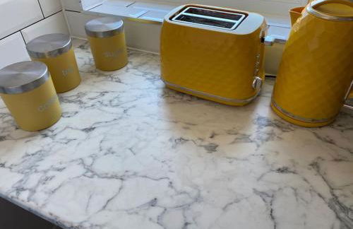 Coastal Retreat-NEW DAY PROPERTIES-next to beach - Foto 25