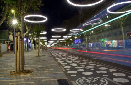 Cometa Center - Photo 21