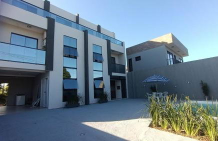 Casa com piscina a 150m da praia ponta do papagaio - Foto 7