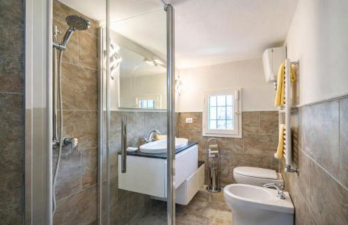 VILLA Castel del Monte - Panoramic Tuscan Villa with Jacuzzi - Foto 48