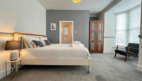 Spacious Home Near Seafront & Train Station 5 Bed Sleeps 10- Central Penzance - Foto 4, Other