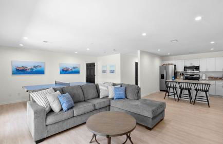 Knotty Pines by Avantstay Lake Views, Renovated - Foto 11