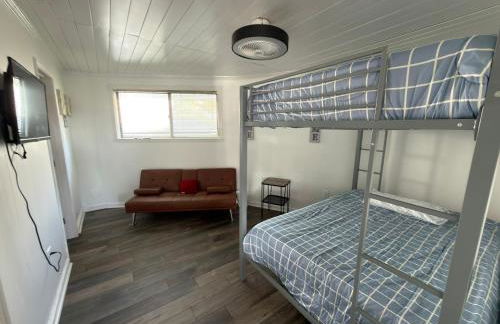 Peaceful Lydia Hide-O-Way - New Pool & Near Beach, Breakfast, Spa & Go-Karts! - Foto 15